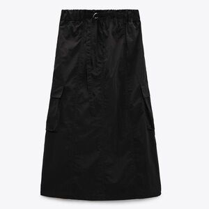 ZARA BLACK CARGO SKIRT